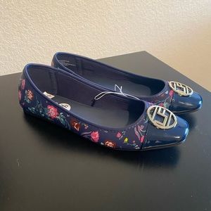 London Fog Ballerina Flats- Blue Floral